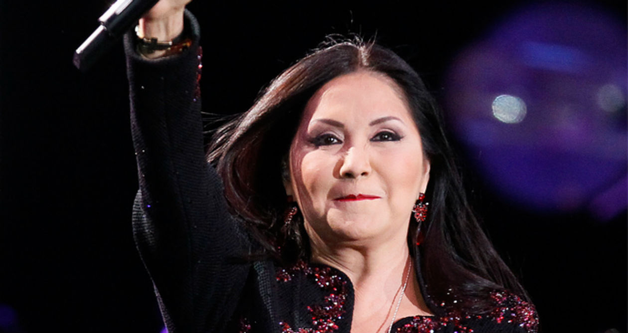 Ana Gabriel ya no es sólo mexicana, también ciudadana americana