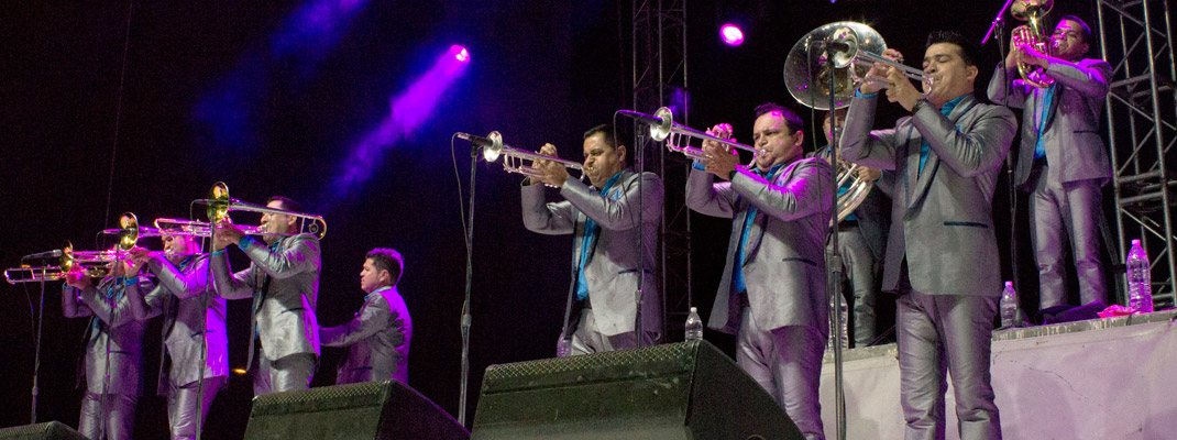 La Arrolladora, ¡en vivo!