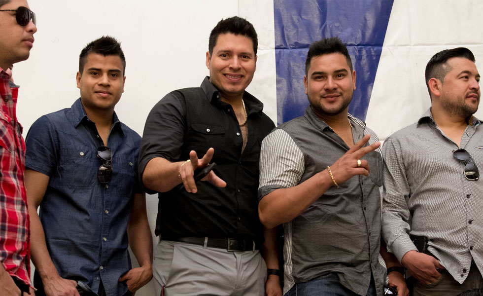 Banda MS vuelve a cambiar de vestuario