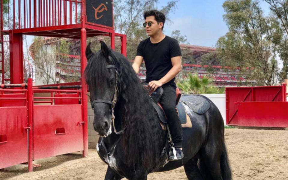 CHRISTIAN NODAL SORPRENDE CON VIDEO DEL TEMA “TE FALLÉ”