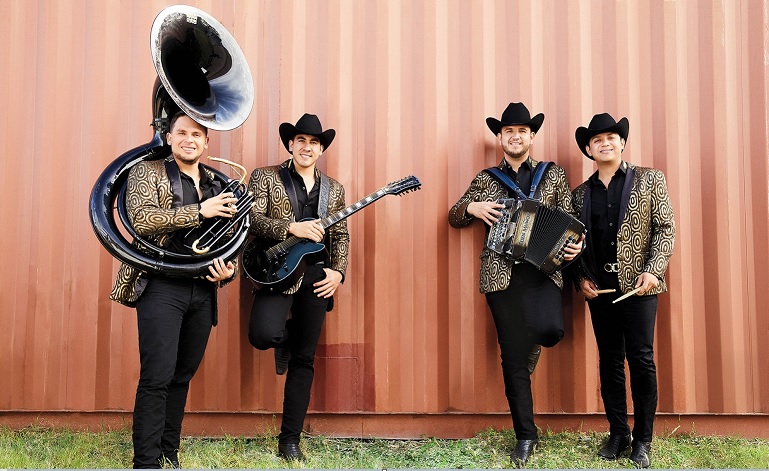 Calibre 50 ahora con banda