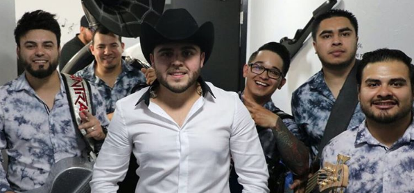 Gerardo Ortiz dará a conocer su situación legal en conferencia