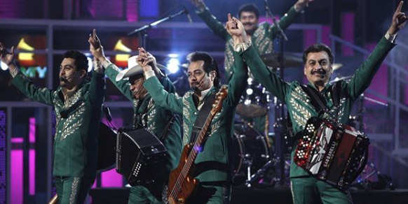 LOS TIGRES DEL NORTE CELEBRAN 50 AÑOS DE CARRERA CON FIESTÓN EN AUDITORIO NACIONAL