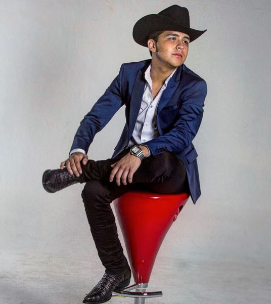 Christian Nodal 10