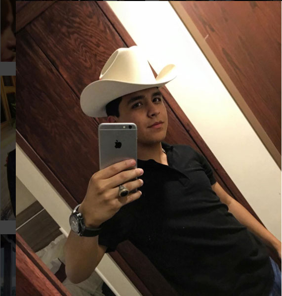 Christian Nodal 5