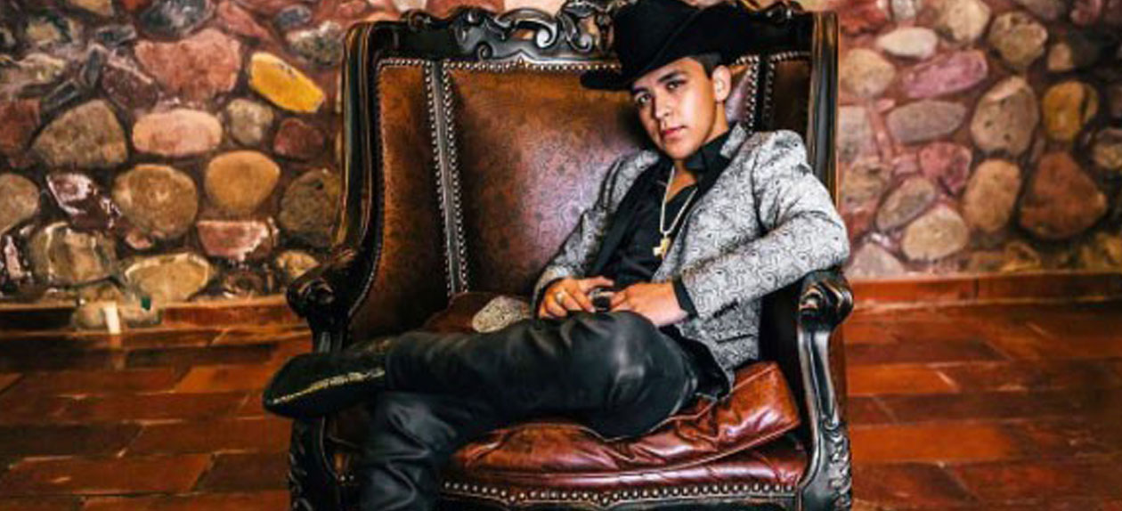 Christian Nodal nos presenta a su esposa