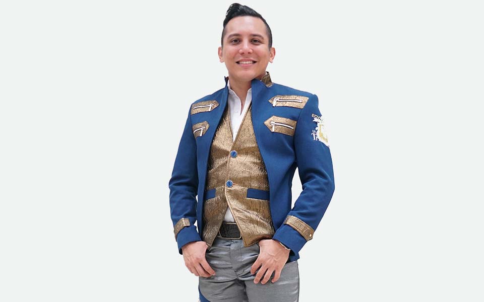 SORPRENDIMOS A EDWIN LUNA VESTIDO DE MUJER