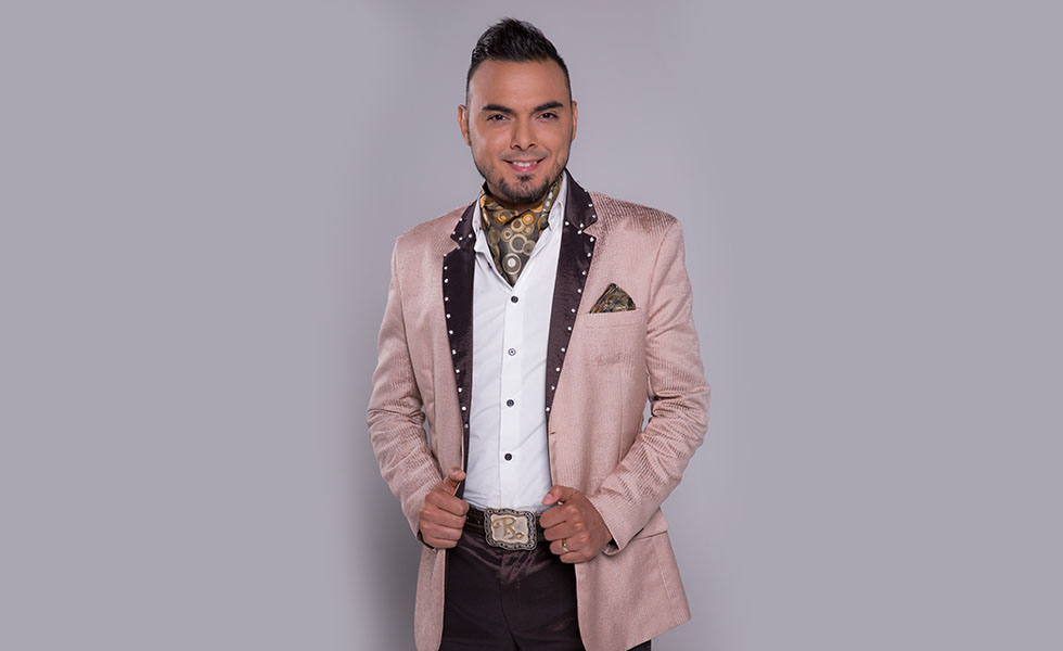 ¡VOCALISTA DE EL RECODO SUFRE ARRITMIA EN EL CORAZÓN!