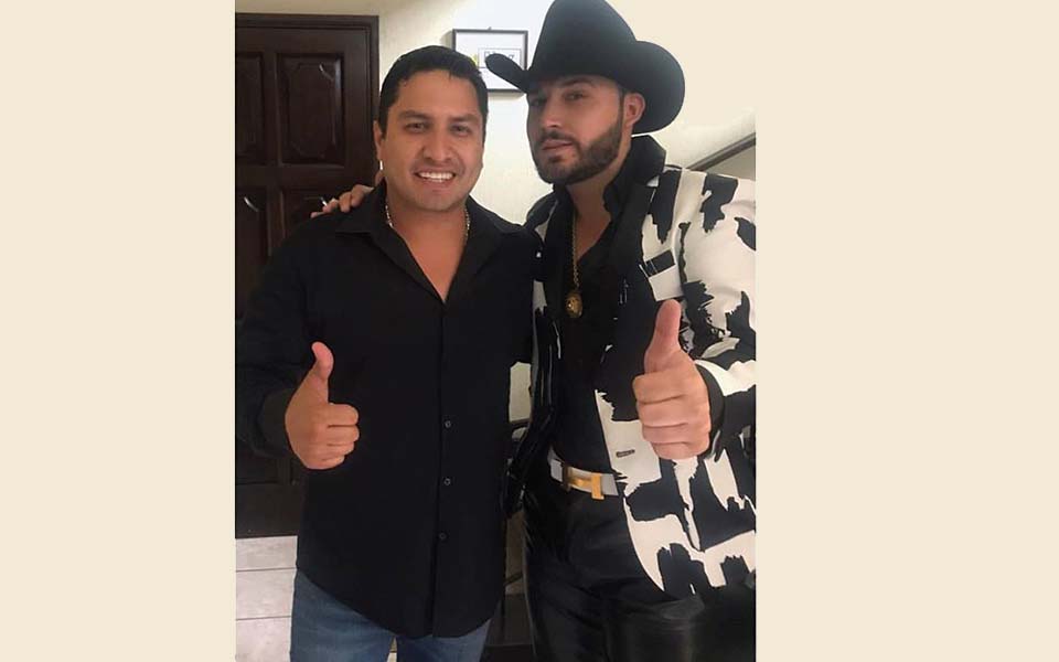 SAÚL “EL JAGUAR” COINCIDE CON JULIÓN EN GUATEMALA EN GIRA DE PROMOCIÓN