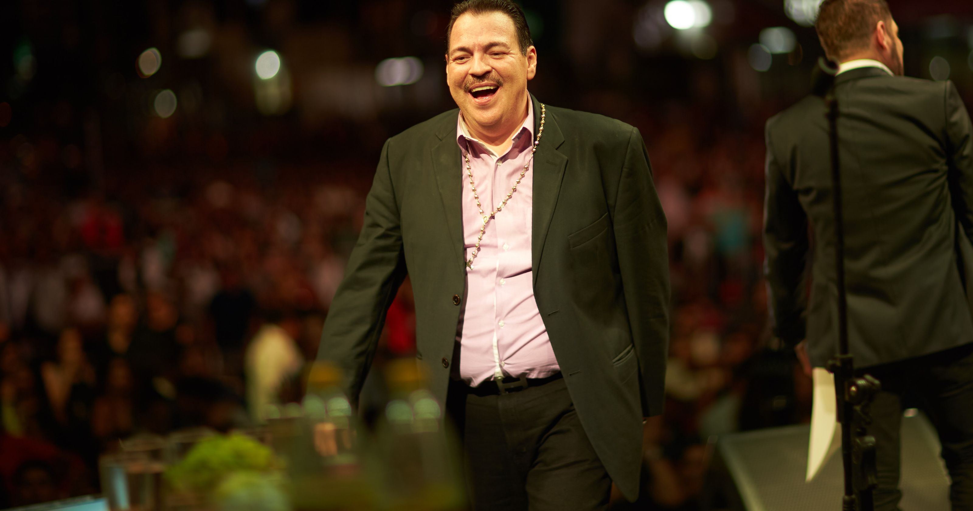 Julio Preciado se encuentra delicado de salud