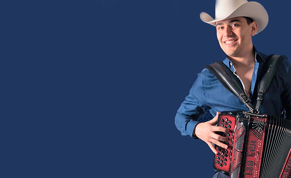 LIBAN GARZA PRACTICÓ VARIOS DEPORTES PERO SE DECIDIÓ POR LA MÚSICA