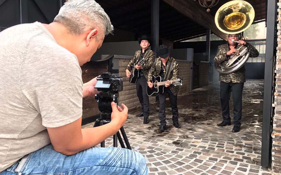 LOS PLEBES DEL RANCHO ANUNCIAN FECHA DE ESTRENO DE SU VIDEO