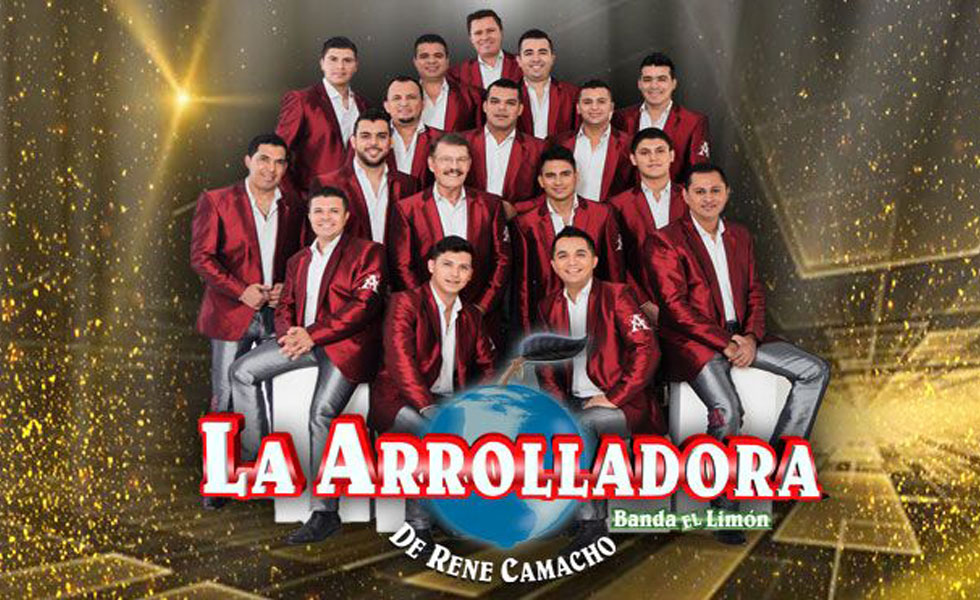 La Arrolladora sube a cantar a niño y vaya sorpresa que se llevaron (VIDEO)