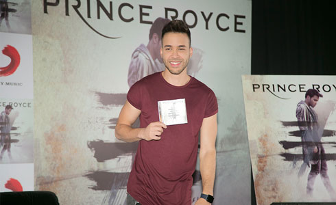 Prince Royce ya listo para iniciar su gira con Luis Coronel