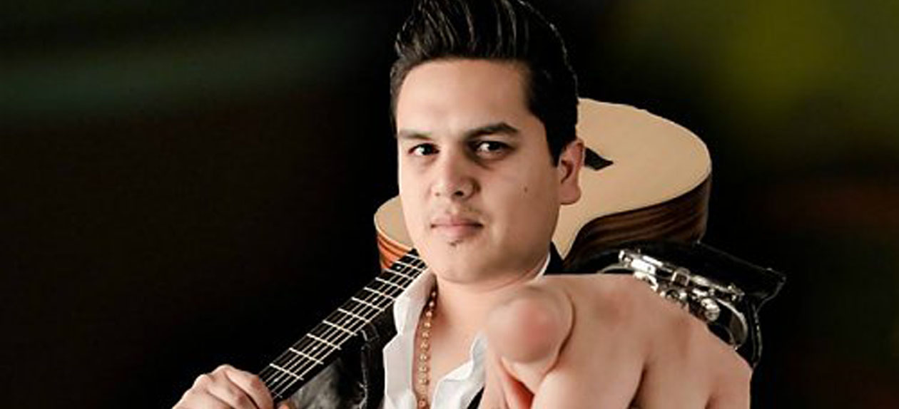 Regulo Caro demente tener problema con Espinoza Paz