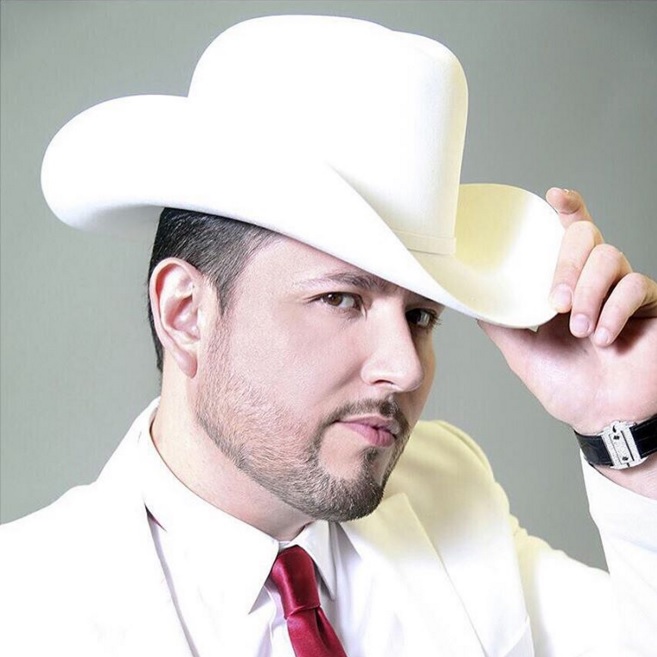 ROBERTO TAPIA SUFRE ATENTADO EN MICHOACÁN