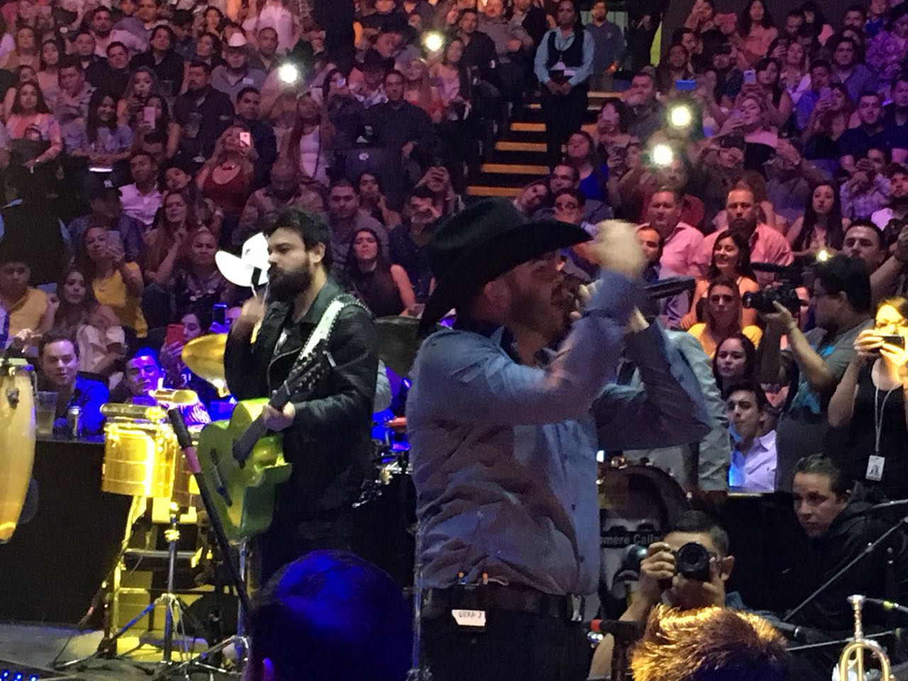 ¡GERARDO ORTIZ CON UN LLENO TOTAL EN DOMO CARE!