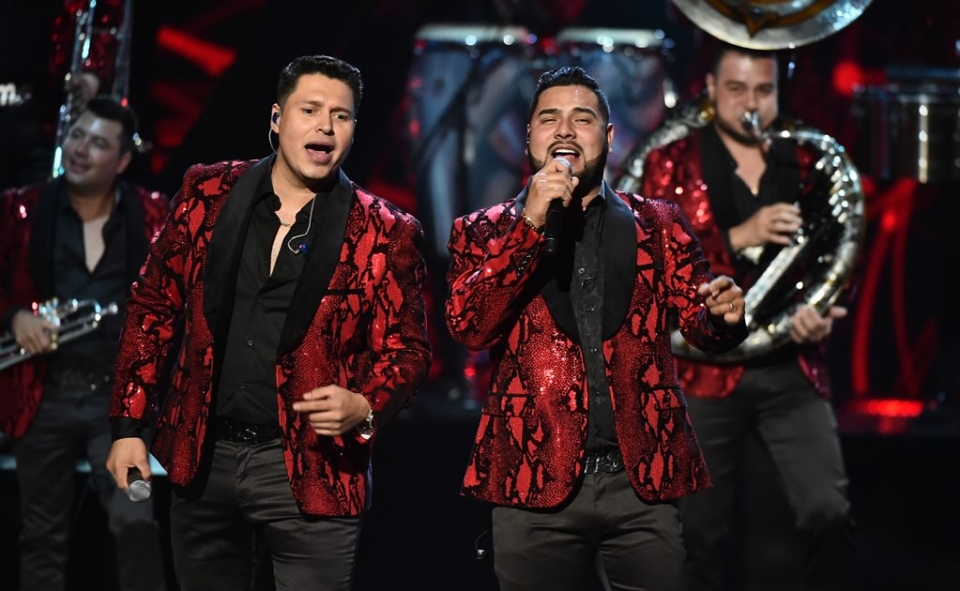 PEQUEÑA CONQUISTA EL CORAZÓN DE BANDA MS CON “EL COLOR DE TUS OJOS” (VIDEO)