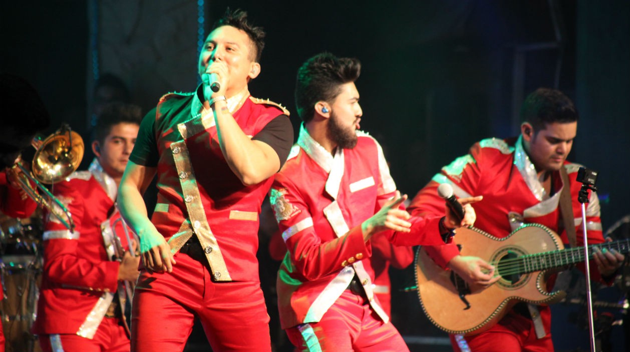 edwin luna y la trakalosa de monterrey edwin luna y la trakalosa de monterrey