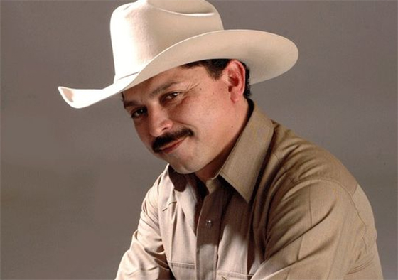 No muere el mundo sin ti… Recuerdan a Emilio Navaira