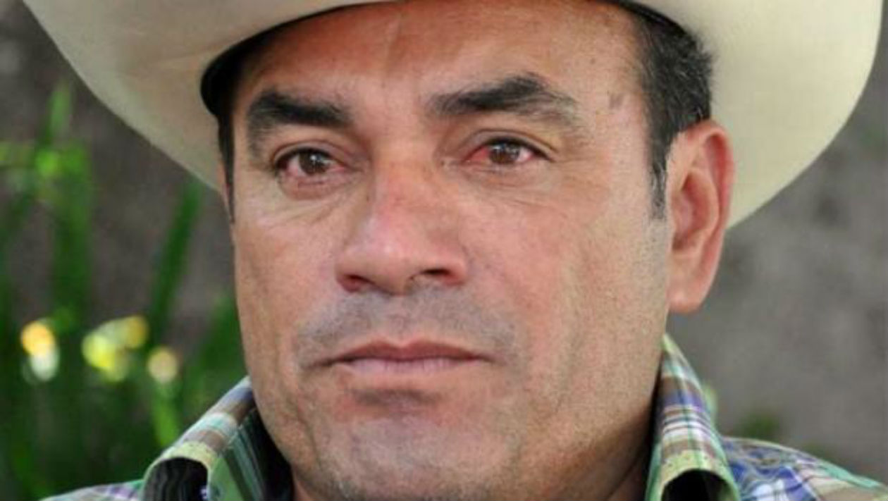 Hermano de Joan Sebastian acusado de desaparición de normalistas