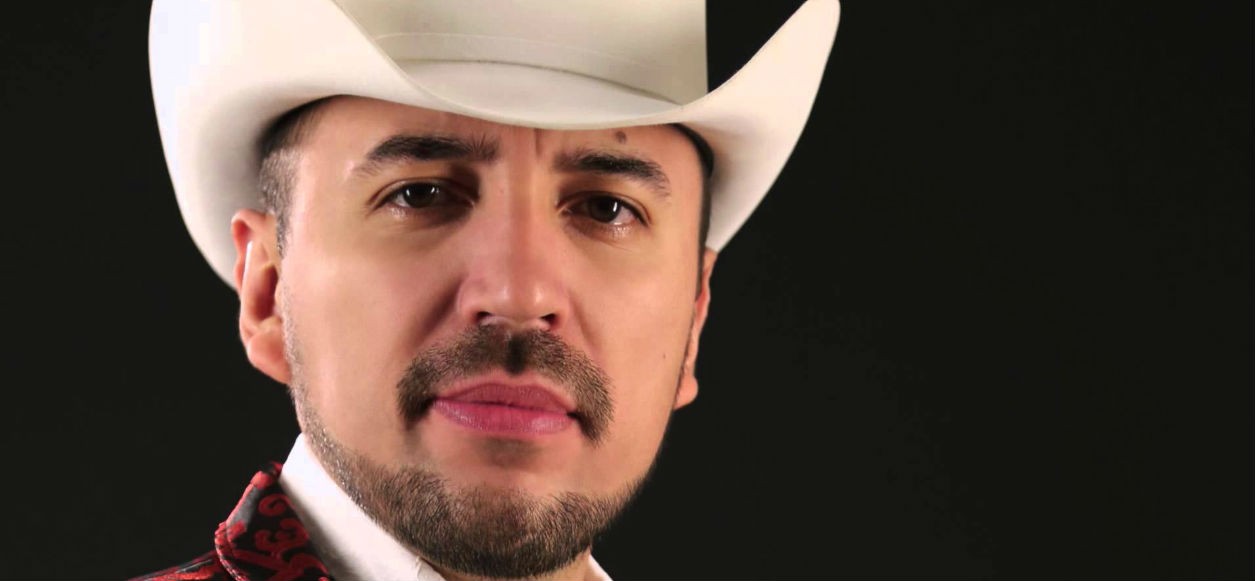 Fidel Rueda comparte musicales en redes sociales