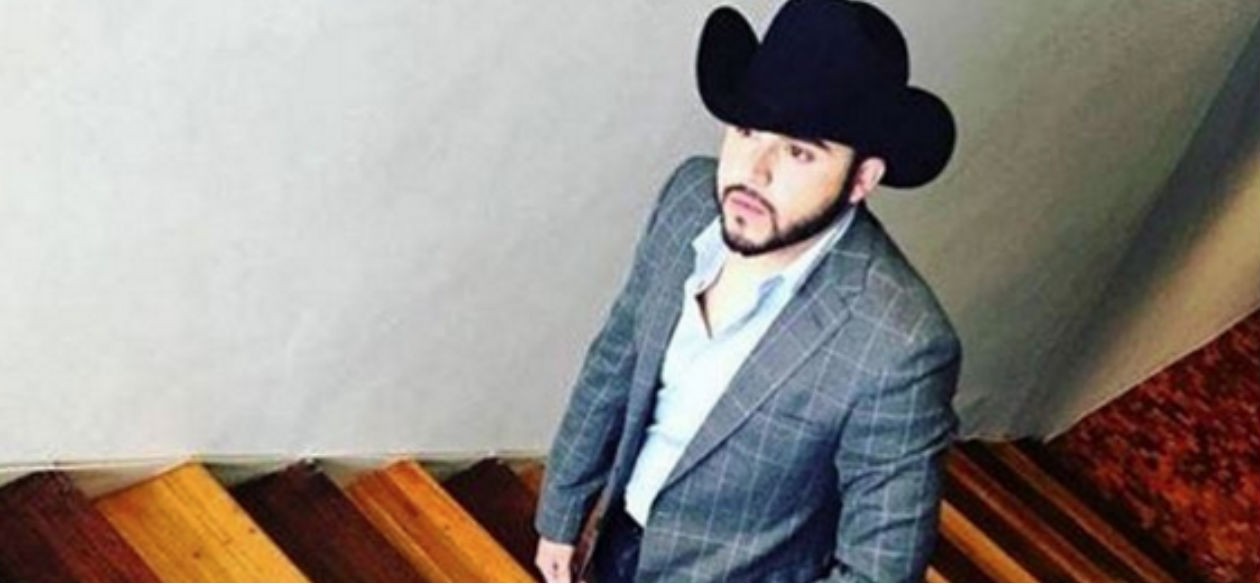 Giran orden de presentación a Gerardo Ortiz en Guadalajara