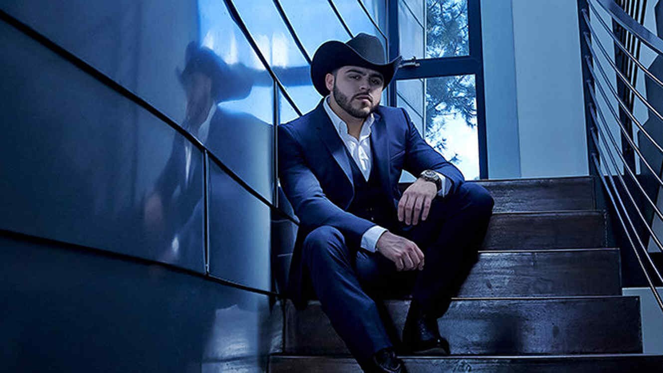 Gerardo Ortiz te manda “Millones de besos”