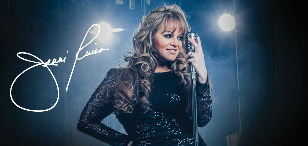 Sale a la venta libro de fotos inéditas de Jenni Rivera