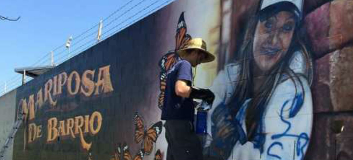 ¡QUISIERON DESTRUIR EL MURAL DE JENNI RIVERA!