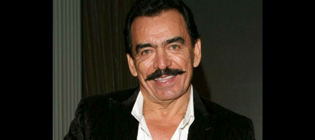 Joan Sebastian debe 23 millones de pesos a Hacienda