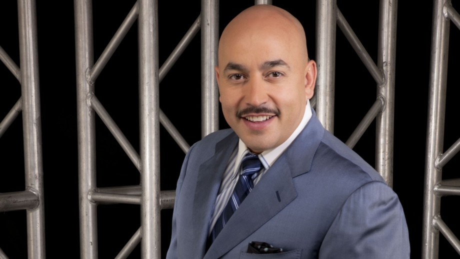 LUPILLO RIVERA APOYA A MÉXICO DESDE LEJOS