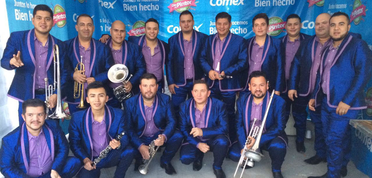 La Original se divirtió como nunca en Six Flags México