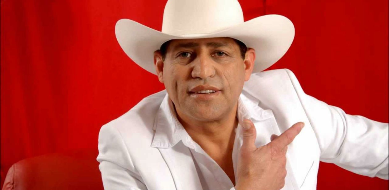 Pancho Barraza cumple 25 años de trayectoria