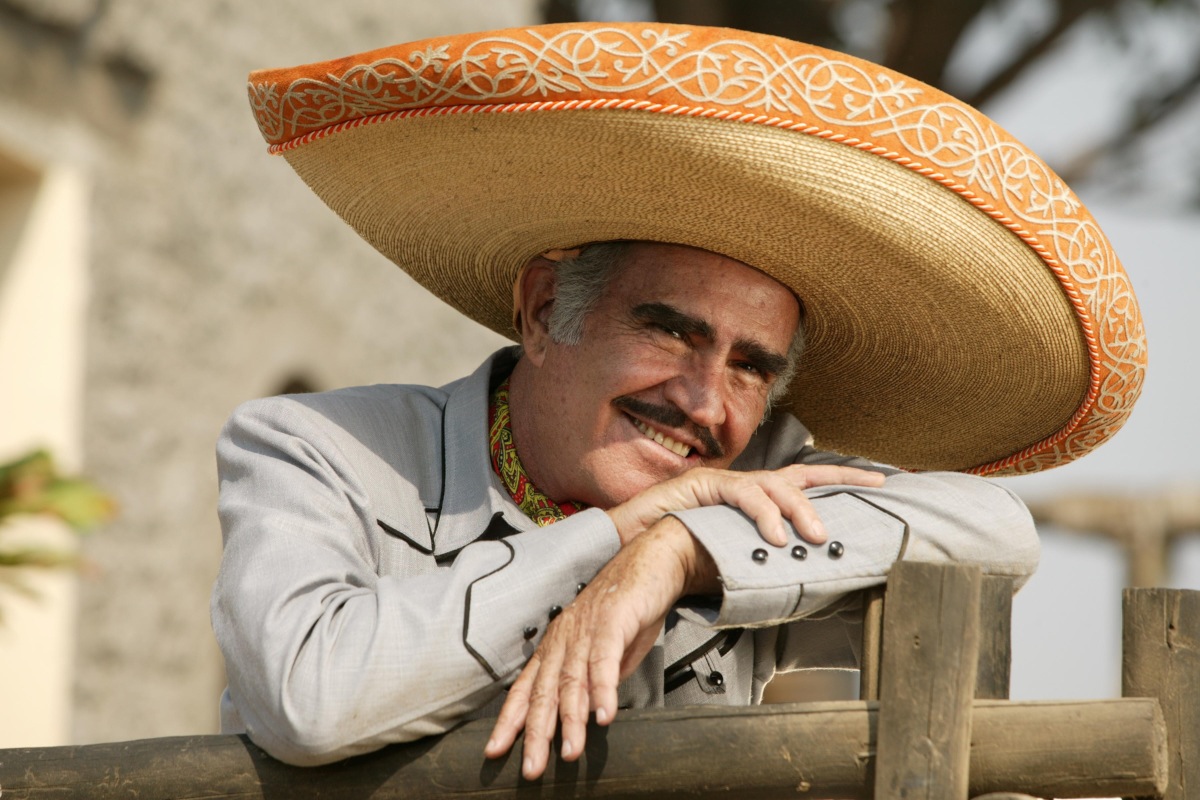 Vicente Fernandez, ¿tiene otra hija?